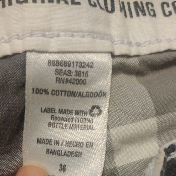 Route 66 Men's Tan and Gray Cargo Shorts - Picture 3 of 8